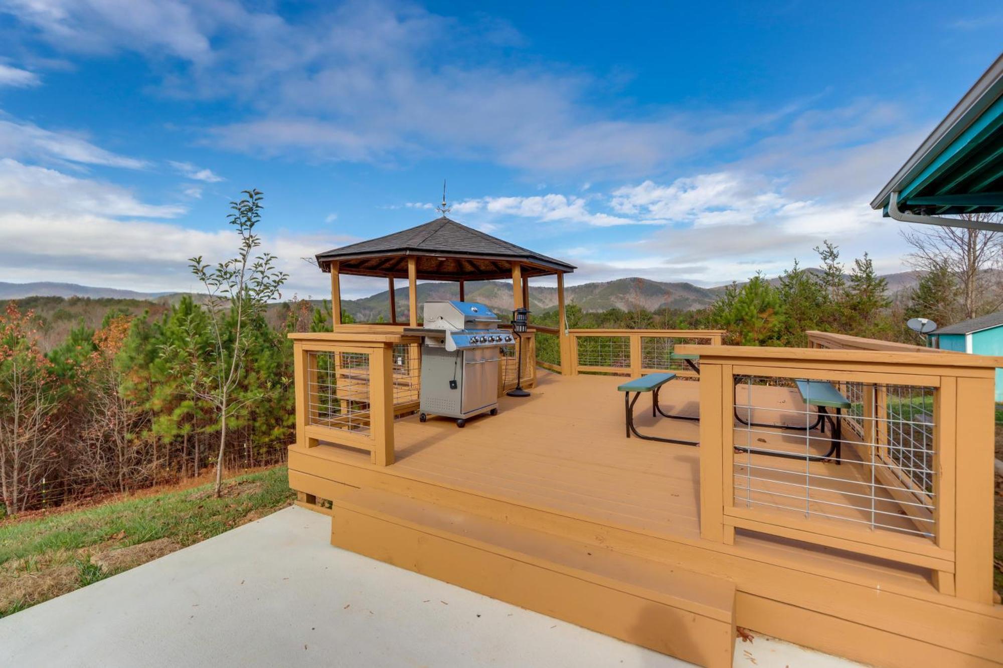 Stunning Copperhill Retreat With Mountain Views! Villa Luaran gambar